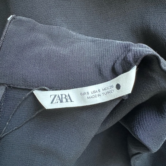 Zara Black Shoulder Pads Top - Picture 4 of 4